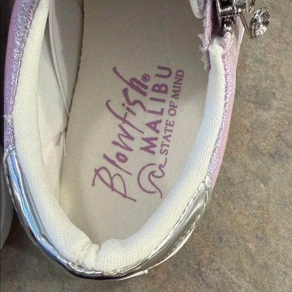 Iridescent Lavender Glitter Low-Top Sneaker - Picture 4 of 6